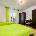 Zvjezdana 克尔克
